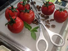 番茄脆菇沙拉-小大董·烤鸭(王府井apm店)