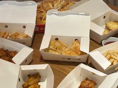 -必胜客(百联又一城店)