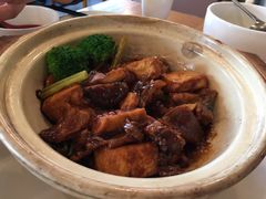 牛腩豆腐煲-香江小厨 The Kitchen(香江俱乐部店)