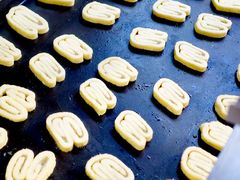 -上海哈尔滨食品厂(淮海中路店)