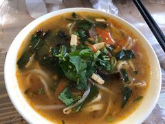 -透骨香烧鸡鸡汤面