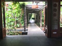 -三亚亚龙湾五号度假别墅酒店