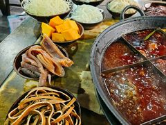 -正南齊北重庆老火锅(光华村直营店)