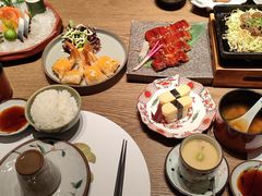 -耕海日本料理(万达华府店)