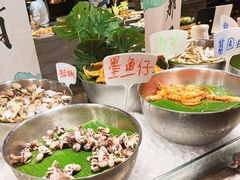 -飨食汇全日制餐厅·昆山皇冠假日酒店(九方店)