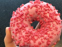 -面包新语(融创茂店)