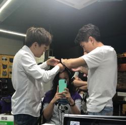 两位发型师同时上阵-HD HAIR STYLE