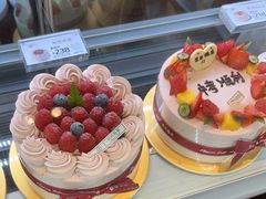 -花花卷卷·鲜食蛋糕(静安久光百货店)