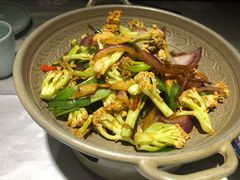 小炒有机花菜-雲蜀龙阁·金牌水煮鱼(方庄店)