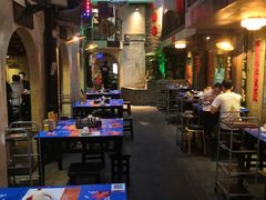 大堂-老表记广西宵夜螺蛳鸭脚煲(西大店)
