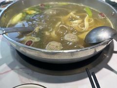 -乡土黄·鲜牛肉火锅·小龙虾(兴业街店)