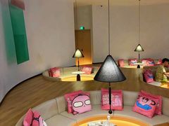 -涨巢·潮玩水疗局