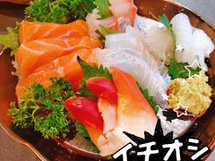 -吉屋·炭烧酒场·秋冬功夫奶汁河豚鱼锅