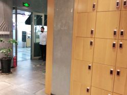 -时尚殿堂明星门店