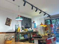 -柳州肥姨妈大骨螺蛳粉(双阳路店)