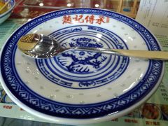 -赵记传承特色牛奶甜品(泉城广场店)