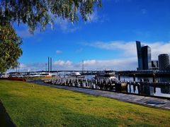 -墨尔本滨海港区