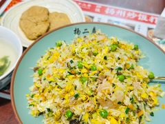 -扬二春炒饭(国庆路总店)