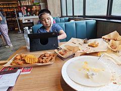 -必胜客(花都百业店)