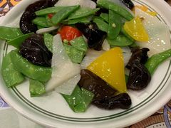 五彩时蔬-云海肴·汽锅鸡·云南菜(美罗城店)