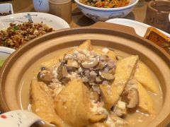 -小洞天柴火土菜馆