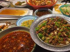 -巴特餐饮6加1音乐餐吧·新疆菜