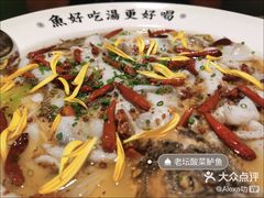 -江渔儿酸菜鱼(映月湖环宇城店)
