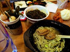 -全家便利店(年家浜路店)