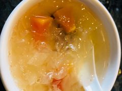 银耳羹-咏哇美蛙美味(厦门罗宾森店)