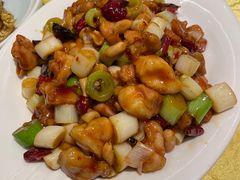 宫保鸡丁-红红烤鸭店(西单店)