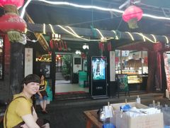 -唔呶喔哩酒家(生产街店)