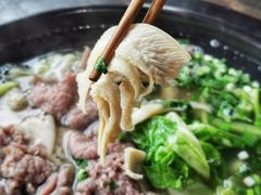 -乐山食古香跷脚牛肉
