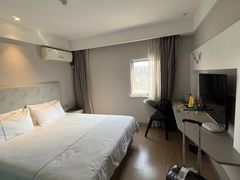 -白玉兰苏州观前街平江路酒店