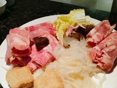 -上海齐鲁万怡大酒店·辣椒屋咖啡厅