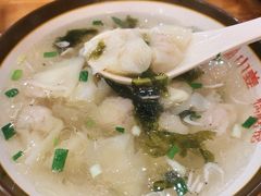 鲜肉小馄饨-小姜锅贴(凤凰街店)