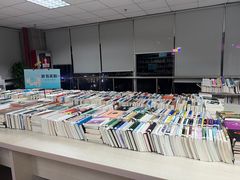 -南山图书馆(常兴路店)