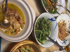 -佬麻雀·新湘菜(珠海金发购物中心店)