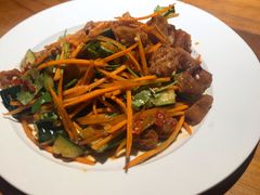 -觅山云南菜(泊富ICITY店)