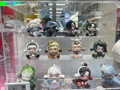 -泡泡玛特POPMART (北京超极合生汇店)