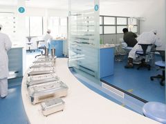 -浙江大学医学院附属口腔医院湖滨（延安）院区