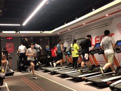 -乐刻运动(爱奇艺创新大厦店)