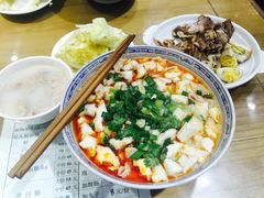 -天发芽·何记葫芦头泡馍·老字号(小南门店)