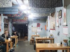 -刘二姐肥肠米粉(总店)