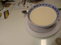 -新大咀港式茶餐厅(宝山万达店)