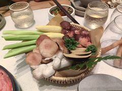 -巴奴毛肚火锅概念餐厅