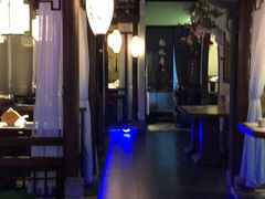 -韵秋荷(宝山龙湖天街店)