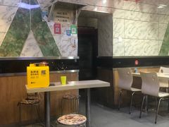 -正宗新疆天山烧烤(贵新街店)