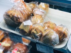 -白玉兰食品(汇联商厦店)