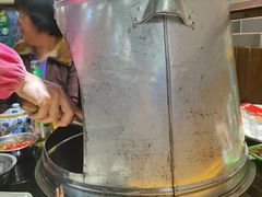 -地锅公社·现炒地锅鸡·地锅鱼·夜宵(罗锦路店)