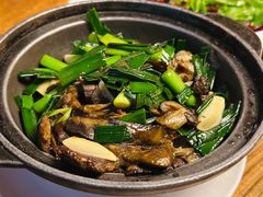 小锅杂菌煲-缘生态云南菜·野生菌庭院餐厅(华侨城店)